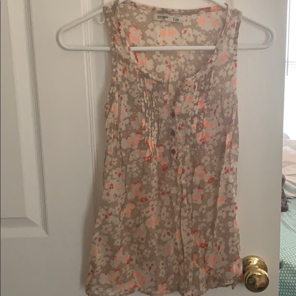 Old Navy tank